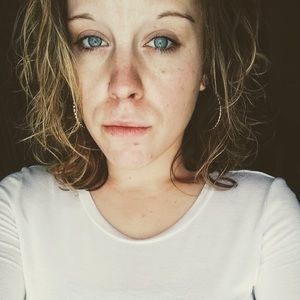 Meet your Posher, Katelyn